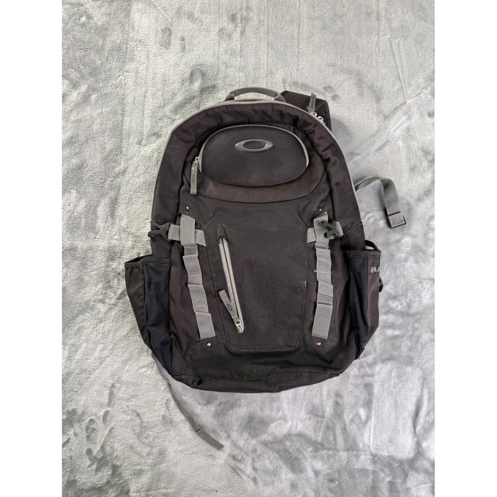 Oakley Icon Backpack Tactical L Black Mens Hiking Distressed Utility Vtg Y2K